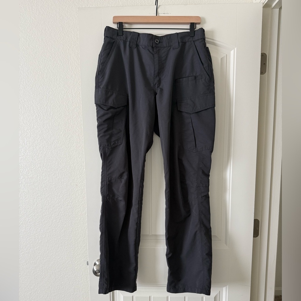 Men’s 5.11 Fast-Tac Charcoal Gray Tactical Cargo Pants - Picture 2 of 6